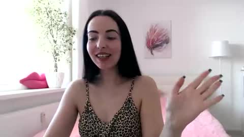 victoria_sweet_baby online show from 02/18/26, 09:27