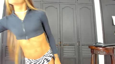 victoria_sweets_ online show from 01/19/25, 09:23