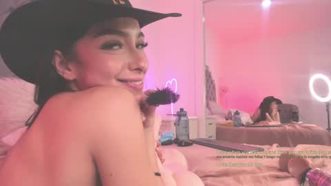 Snapshot of victoria_watsson chatting on 02/08/25, 03:21 victoria_watsson online show from 02/08/25, 03:21