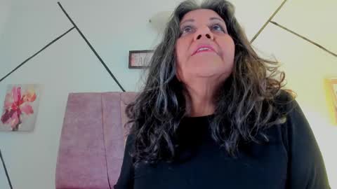 victoriaa_anderson_ online show from 01/09/26, 12:30