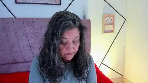 victoriaa_anderson_ online show from 01/15/26, 08:01