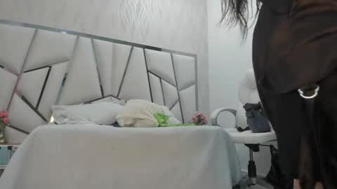 Victoria Sofia online show from 02/02/26, 07:12