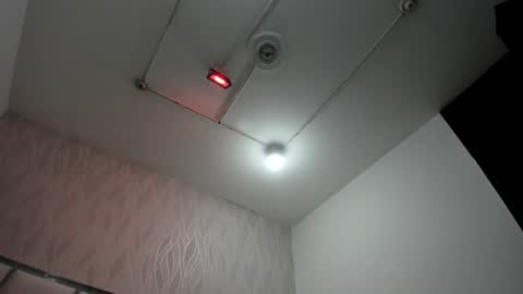 Victoria Sofia online show from 02/16/26, 06:59