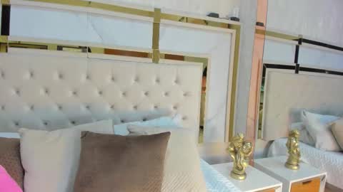 Victoria Sofia online show from 02/17/26, 11:18