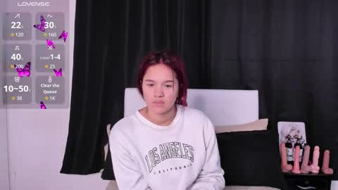 Victoria Zans  online show from 01/15/26, 10:42