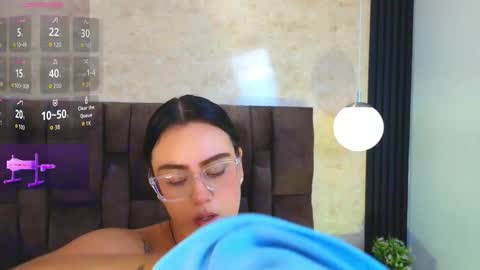 Victoria Andrade online show from 02/26/26, 01:32