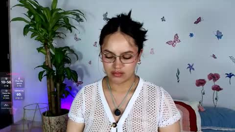Victoria online show from 05/20/26, 09:59