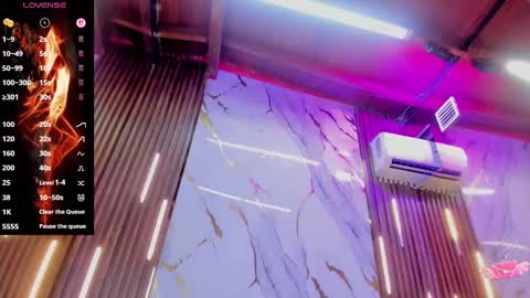 Victoria  online show from 09/13/25, 09:47