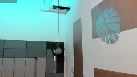 Victoria  online show from 02/22/26, 08:18