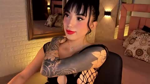 VICTORIA online show from 01/22/25, 07:56