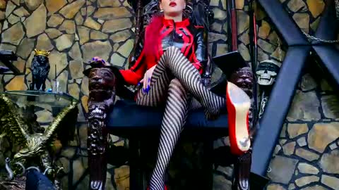 Victoria Heller online show from 04/15/26, 04:52