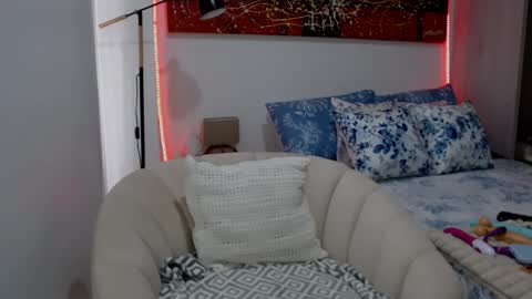 Snapshot of victoriahispanic chatting on 03/03/25, 07:06 victoriahispanic online show from 03/03/25, 07:06