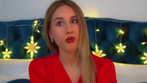 Victoria online show from 12/04/25, 06:16