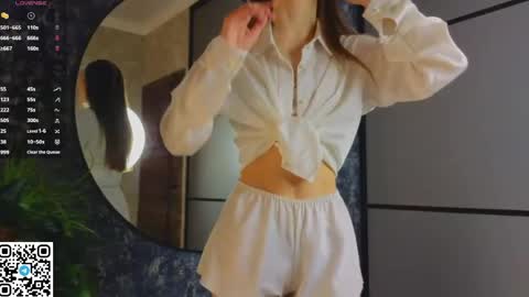 victoriahouston online show from 04/12/26, 06:29