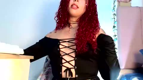 Snapshot of victoriajamesx chatting on 11/03/25, 12:57 Victoria online show from 11/03/25, 12:57