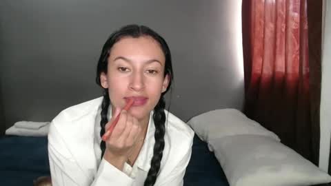 VICTORIA online show from 12/15/24, 07:21