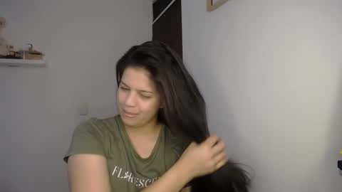 Snapshot of victorialg chatting on 09/16/25, 08:32 victorialg online show from 09/16/25, 08:32