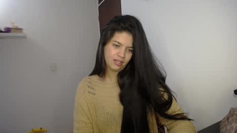 Snapshot of victorialg chatting on 09/23/25, 07:50 victorialg online show from 09/23/25, 07:50