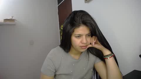 Snapshot of victorialg chatting on 10/14/25, 08:31 victorialg online show from 10/14/25, 08:31