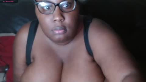 victorialuv22 online show from 01/18/25, 06:03