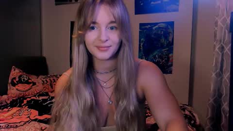 Eva and Victor online show from 10/30/25, 12:06