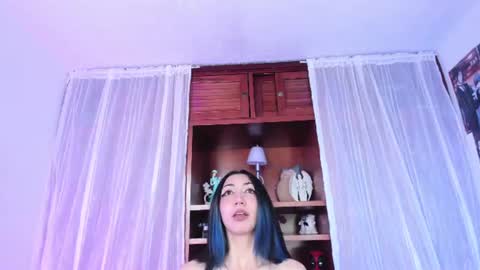 Victoria but you can tell me Vicky Vic or just Tory online show from 07/10/26, 02:52
