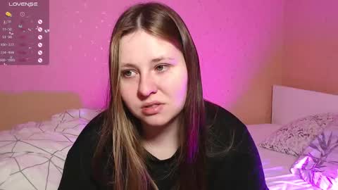 victoriassecrets_ online show from 03/04/25, 01:28