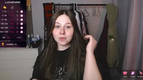 Snapshot of victoriassecrets_ chatting on 02/19/26, 12:45 victoriassecrets_ online show from 02/19/26, 12:45