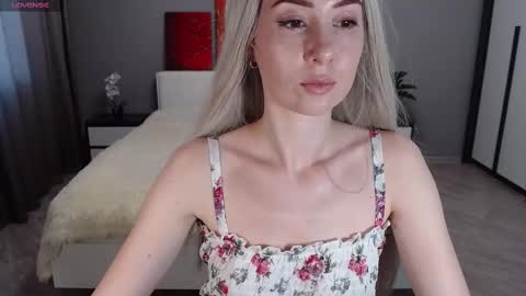 VictoriaTiger online show from 03/12/25, 02:01