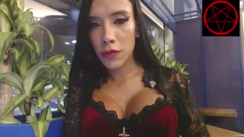 Victoria Vampire online show from 01/07/25, 07:10