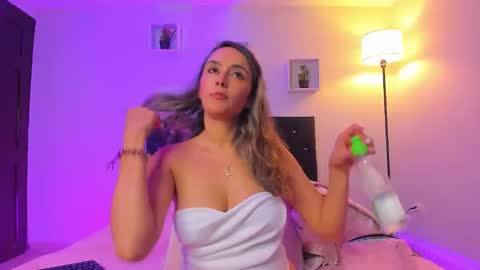 victoriia_rose_ online show from 03/29/26, 03:50