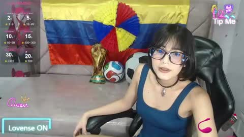 Live 1000pm 600am COLOMBIAN HOUR online show from 06/17/26, 08:32