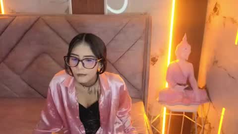 Live 1000pm 600am COLOMBIAN HOUR online show from 06/30/26, 03:07