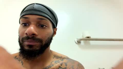 victoryd007 online show from 12/23/25, 05:27