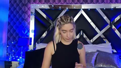 victtoria lee online show from 03/09/26, 06:56