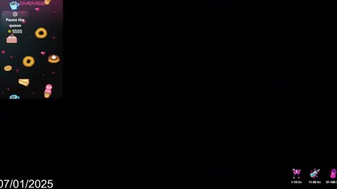 Snapshot of victtoria_parker chatting on 01/08/25, 12:26 VICTORIA online show from 01/08/25, 12:26