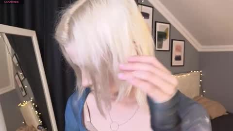 Eva online show from 03/28/26, 12:16