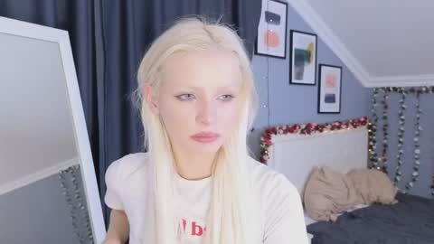 Eva online show from 04/11/26, 12:20