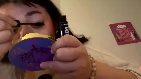 Snapshot of viennavisabelle chatting on 10/18/25, 04:15 viennavisabelle online show from 10/18/25, 04:15