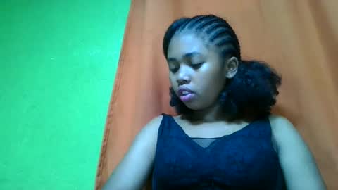 vierge28430 online show from 05/12/26, 07:05