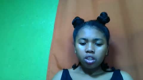 vierge28430 online show from 05/22/26, 06:53