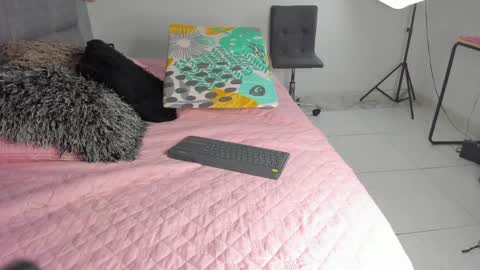 viictoriasex online show from 04/11/26, 11:47