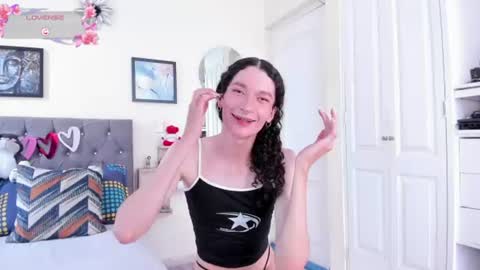 Violet online show from 08/01/26, 02:16