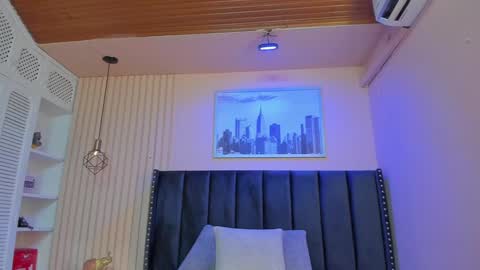 Viiolett online show from 01/23/25, 07:29