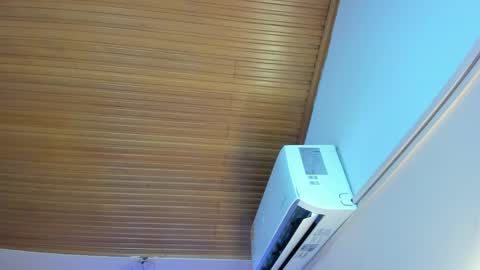 Viiolett online show from 02/01/25, 07:34