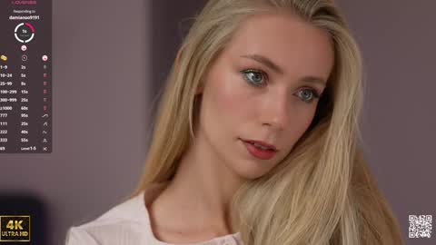 Snapshot of vika54784 chatting on 10/19/25, 04:57 vika54784 online show from 10/19/25, 04:57