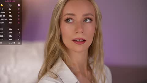 Snapshot of vika54784 chatting on 12/04/25, 01:48 vika54784 online show from 12/04/25, 01:48