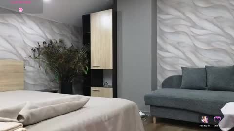 vika style online show from 05/21/26, 12:39