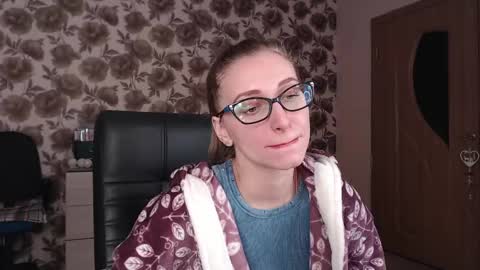 Vika online show from 01/04/25, 06:19