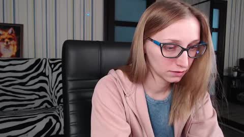 Vika online show from 02/28/25, 06:32